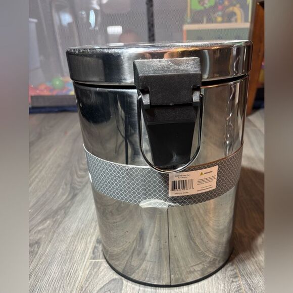 New Prima Bath Step Trash Can NWT - Picture 4 of 7